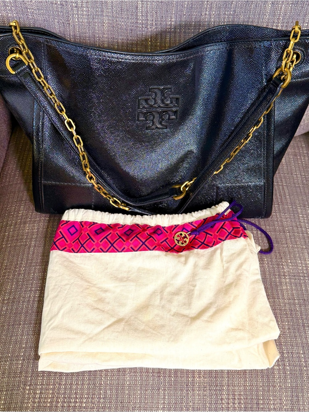 Tory Burch Black Leather Shoulder Bag with Gold Chain Strap
